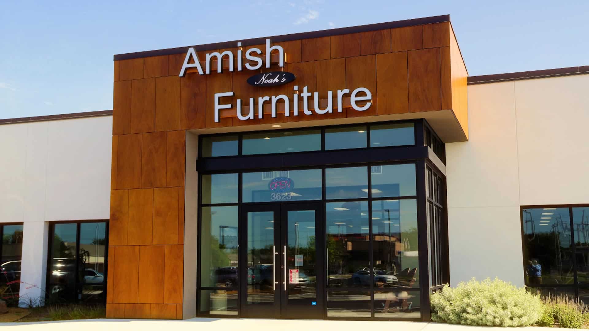 Norman, Oklahoma Noah's Amish Furniture store, best furniture store in Oklahoma
